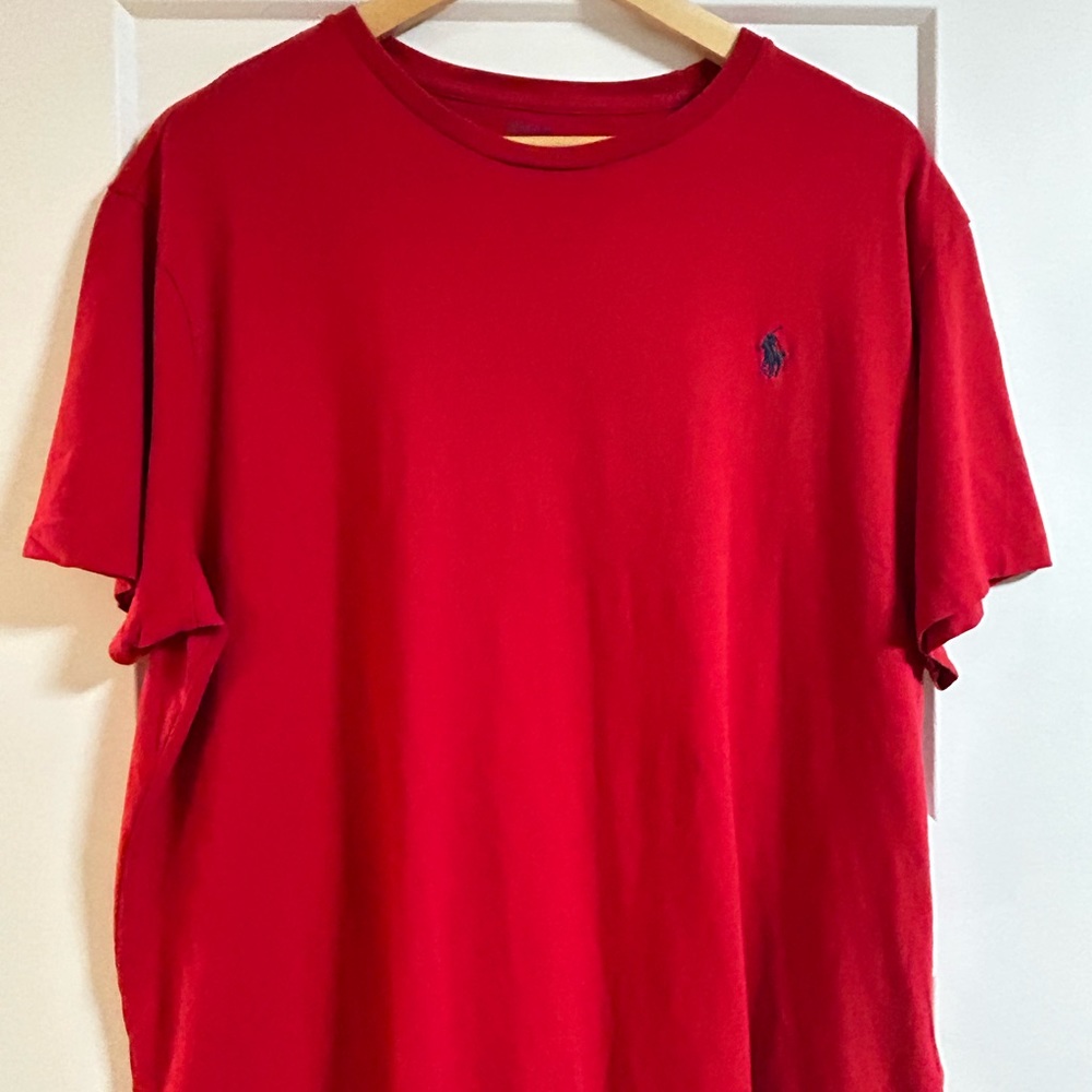 Polo by Ralph Lauren men’s crew neck.  Pre worn but great condition.